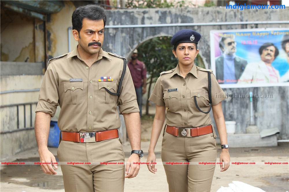 catrina suello add mumbai police malayalam movie photo