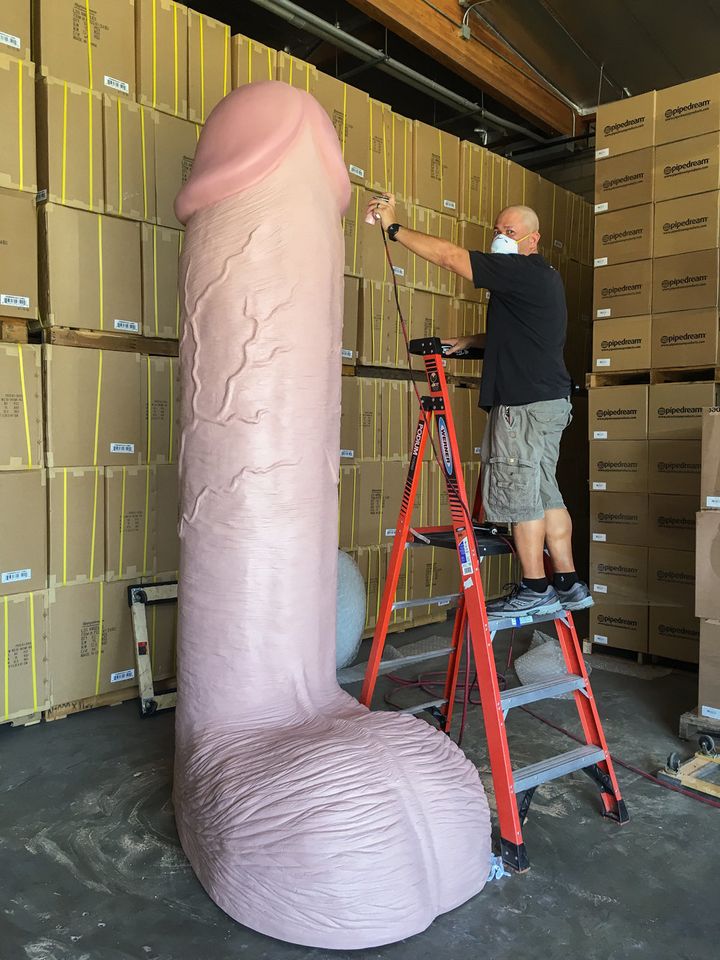 amy d long recommends Biggest Dildo Ever Taken