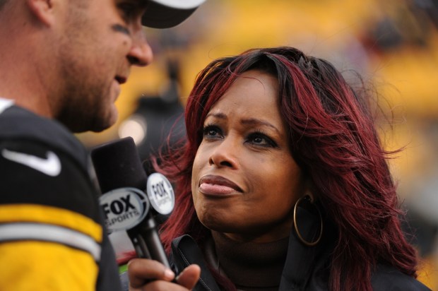 Pam Oliver Nude and midget