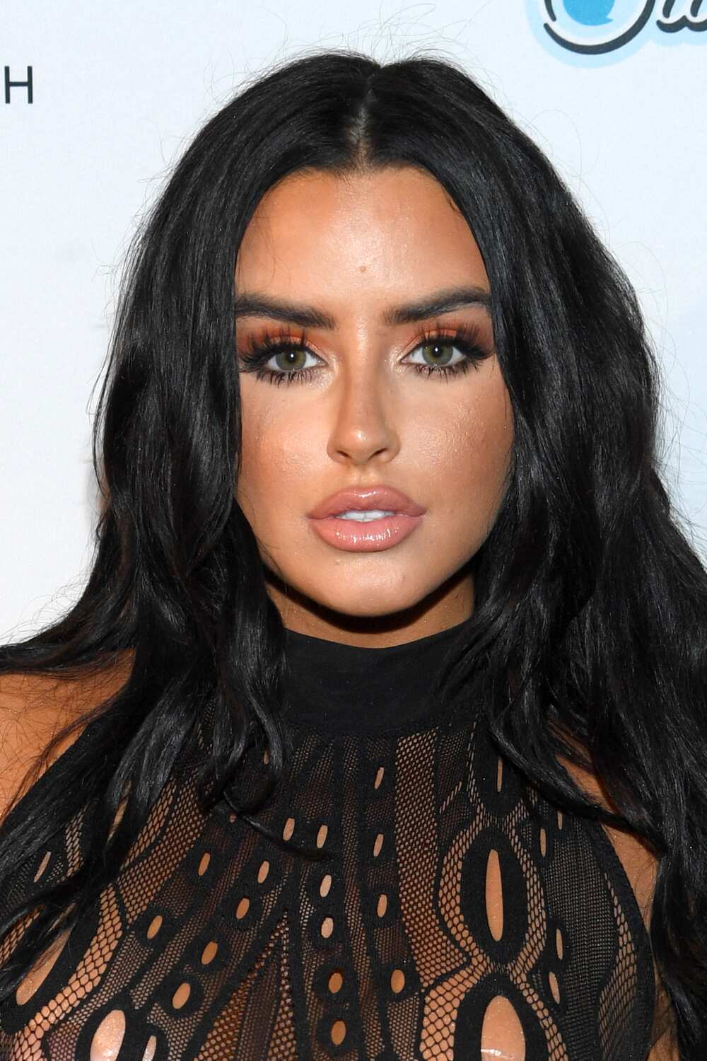 Abigail Ratchford Measurements roma nord