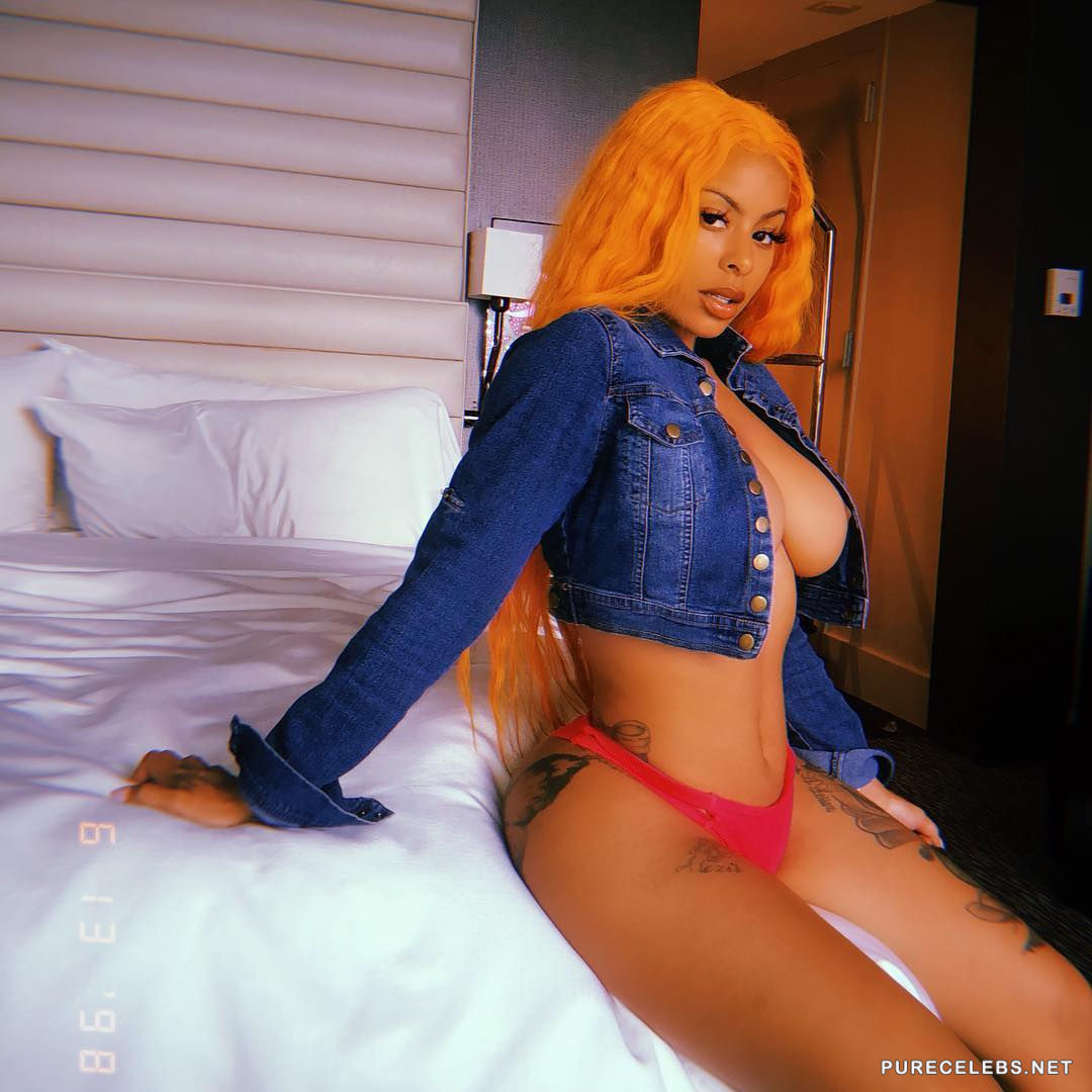 dan brott recommends alexis skyy naked pic