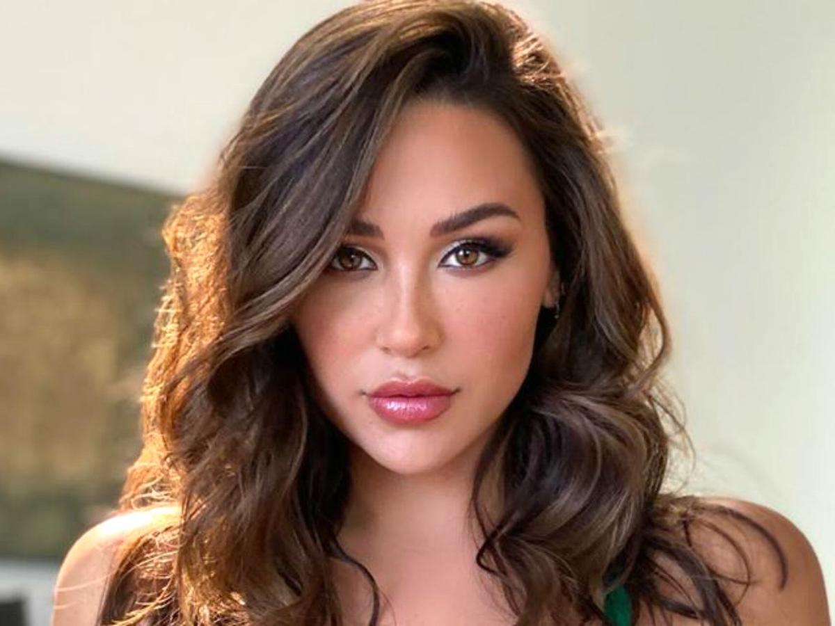 chad ohmer recommends ana cheri topless pic
