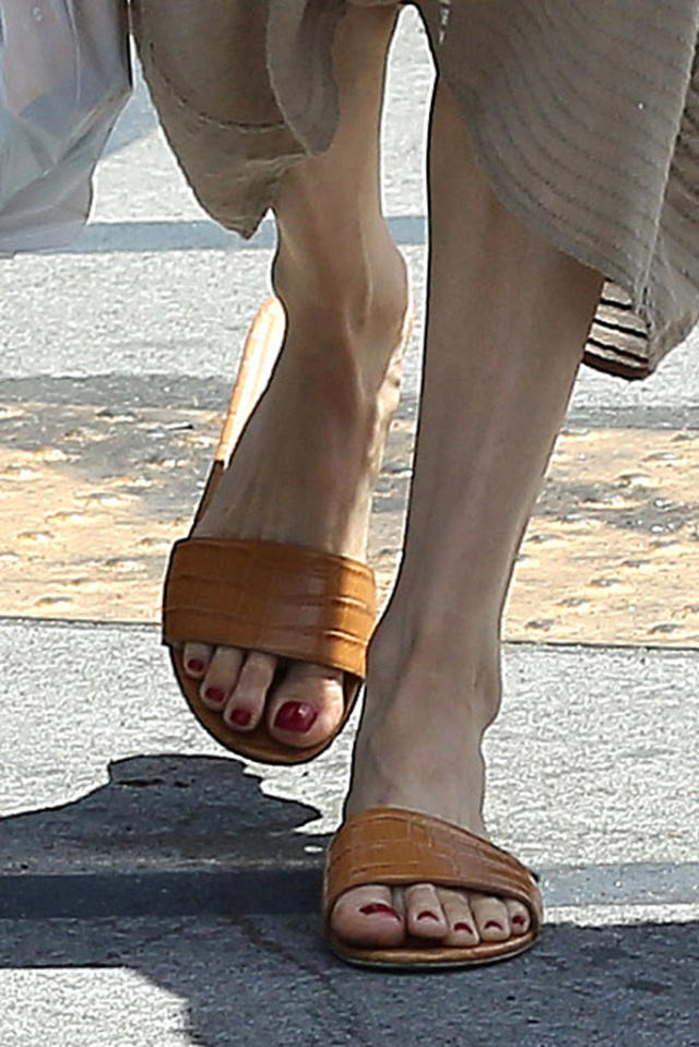 angelina jolie feet