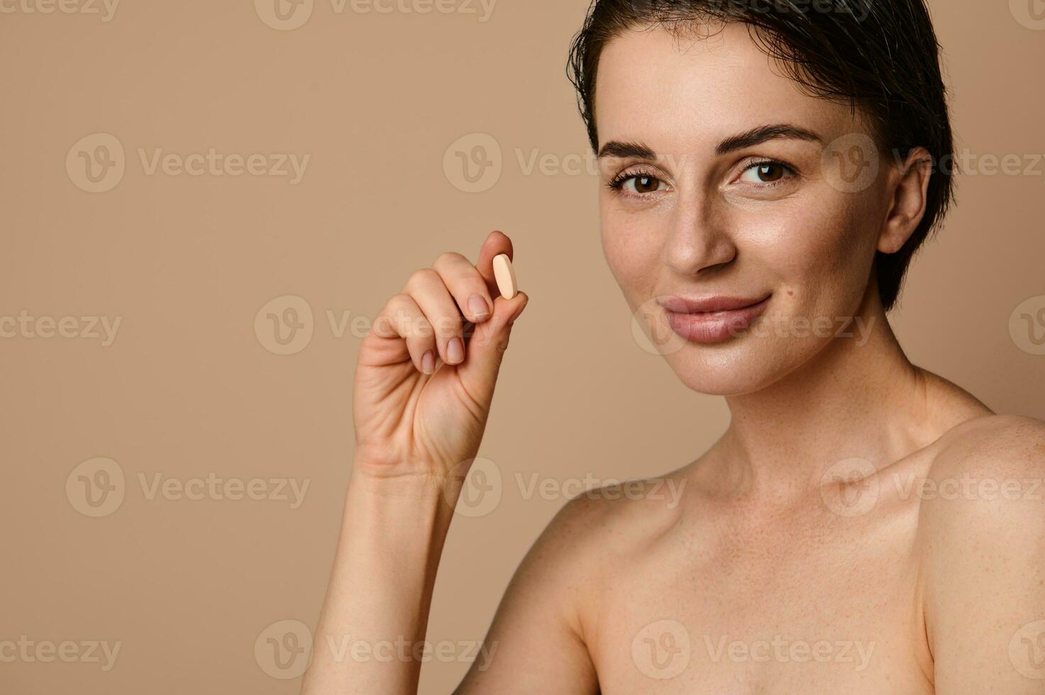 Gorgeous Naked Women deepthroat pics