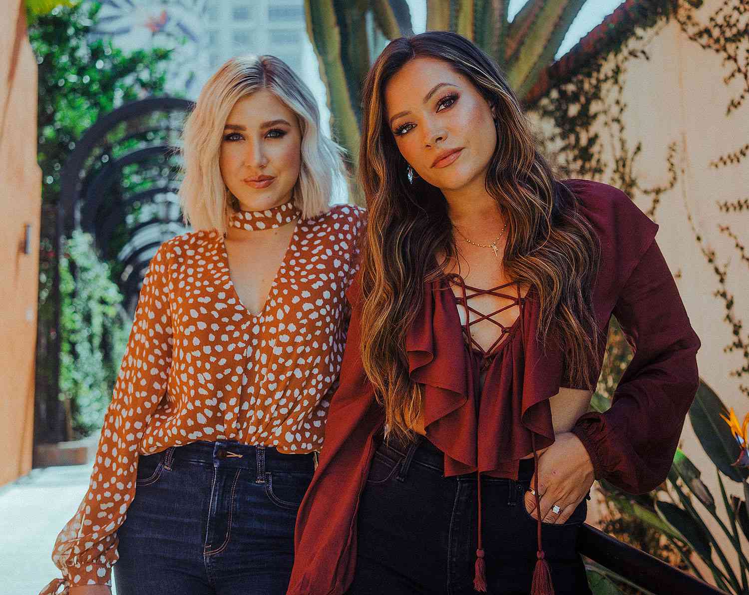 andy aubry share maddie and tae pics photos