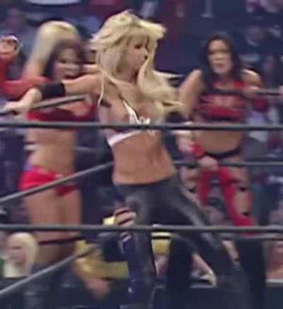 Michelle Mccool Nip Slip leggings fuck