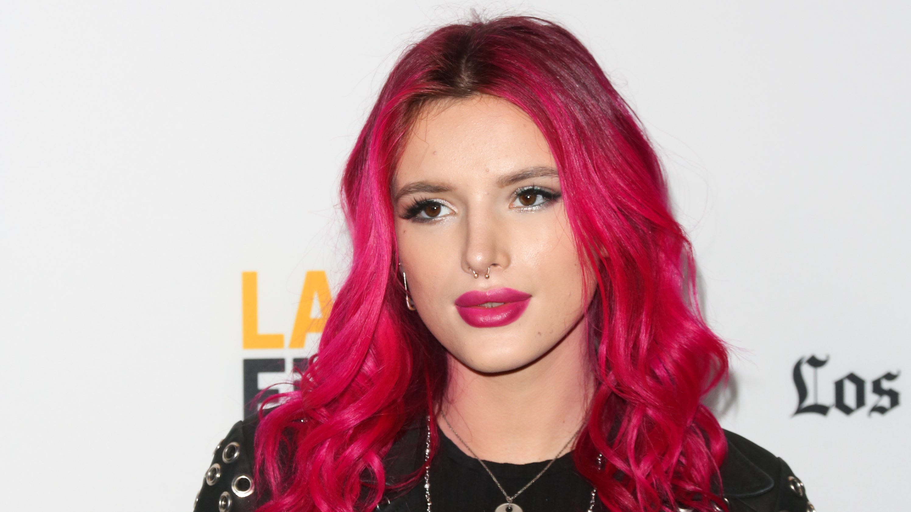 aaratrika kadhiroli add bella thorne masterbating photo