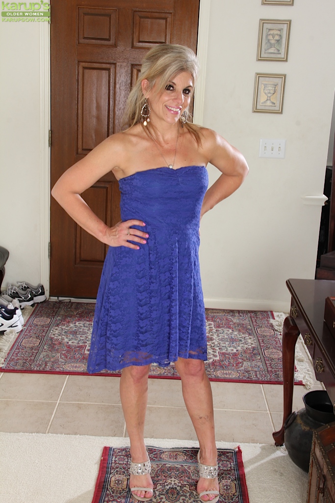 camila villanueva share blonde big tits blue dress porn photos