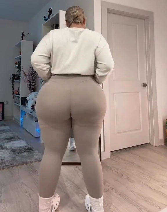 blonde with big ass