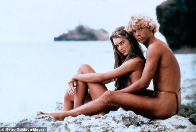 beverly cottrell recommends brooke shields blue lagoon nude scenes pic