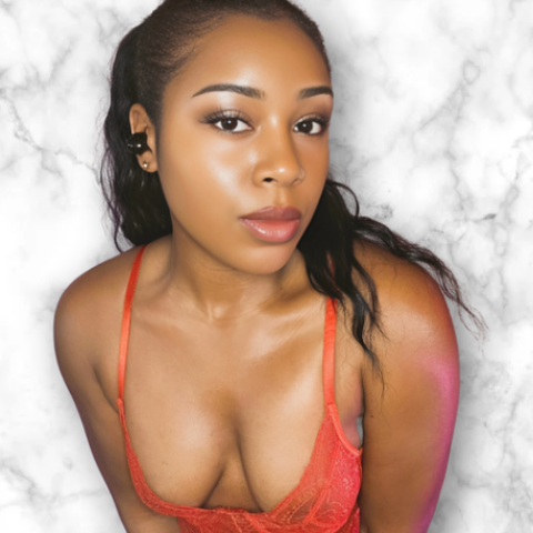 abena kissi recommends Busty Ebony Webcam