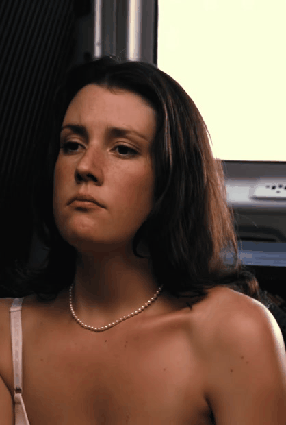 ahmed idrees recommends Melanie Lynskey Nude Gif