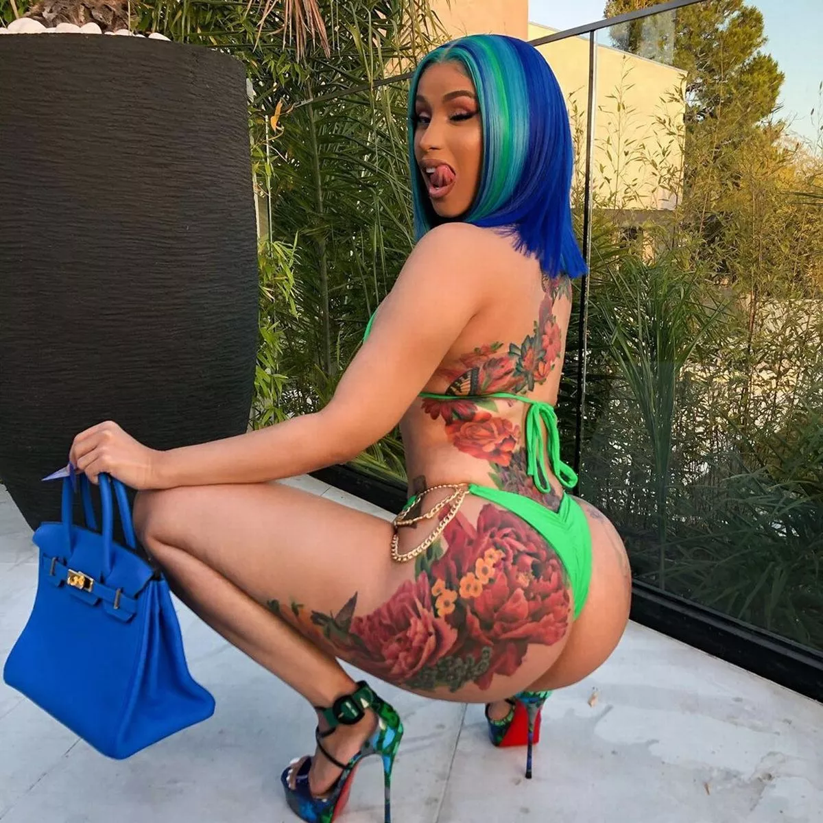donnie caffee recommends Cardi B Onlyfans Free