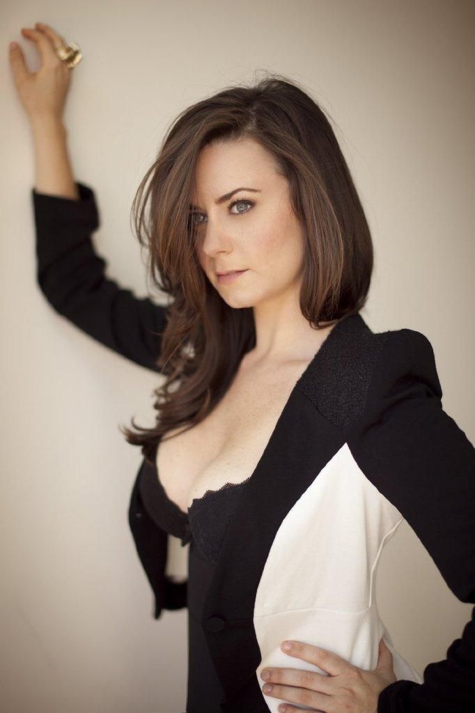 connor leslie recommends Katie Featherston Sexy
