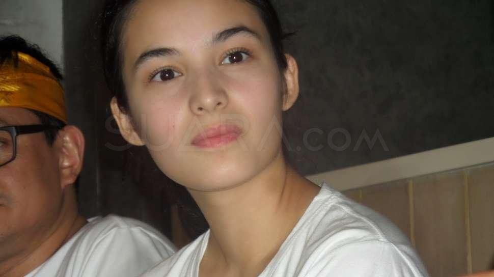 brady morris recommends Chelsea Islan Bugil