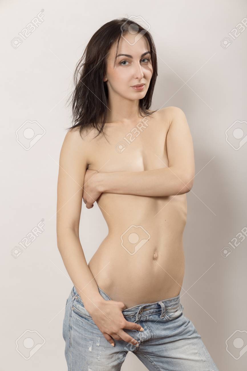 slim women small tits