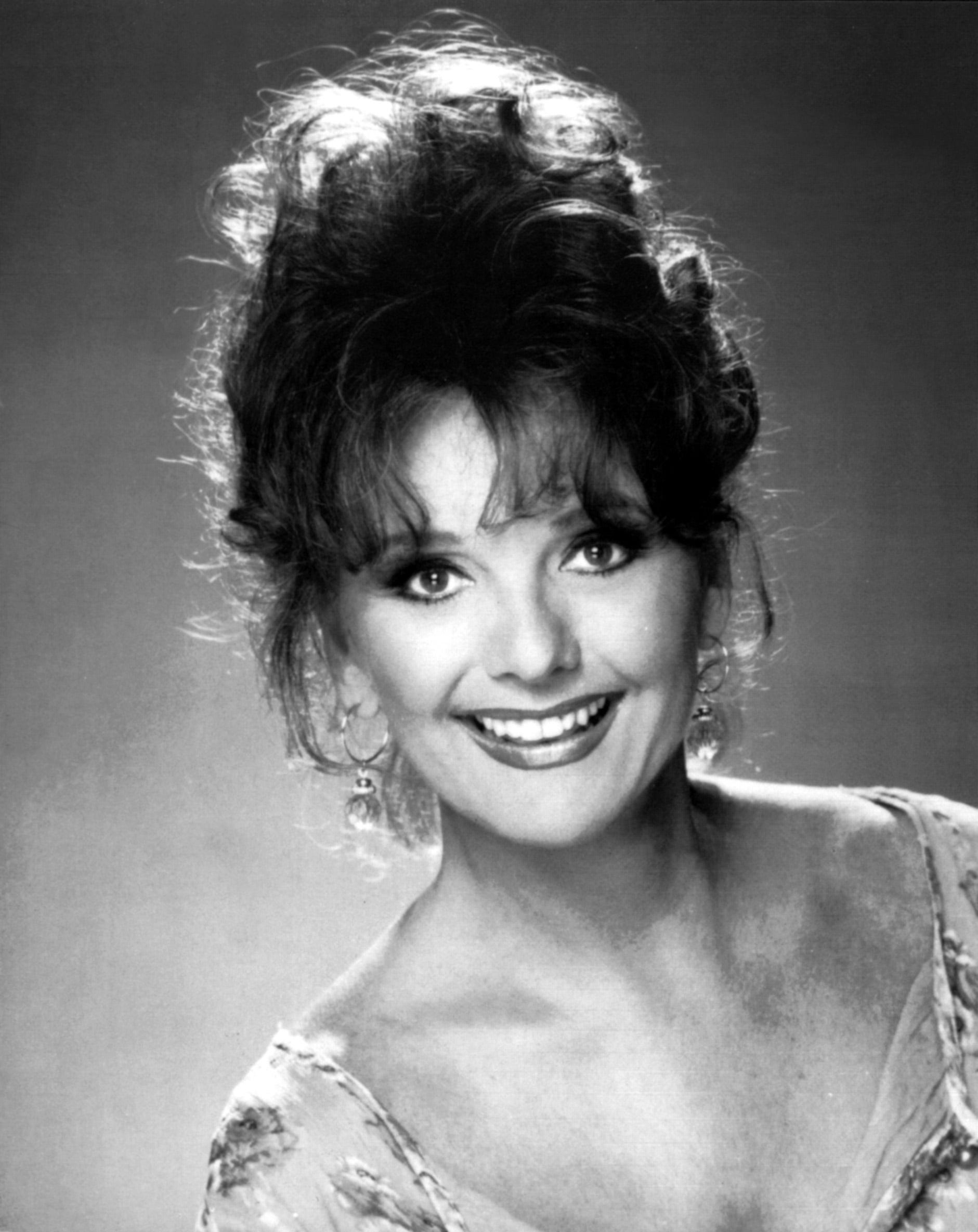 christopher kuehn recommends Dawn Wells Tits
