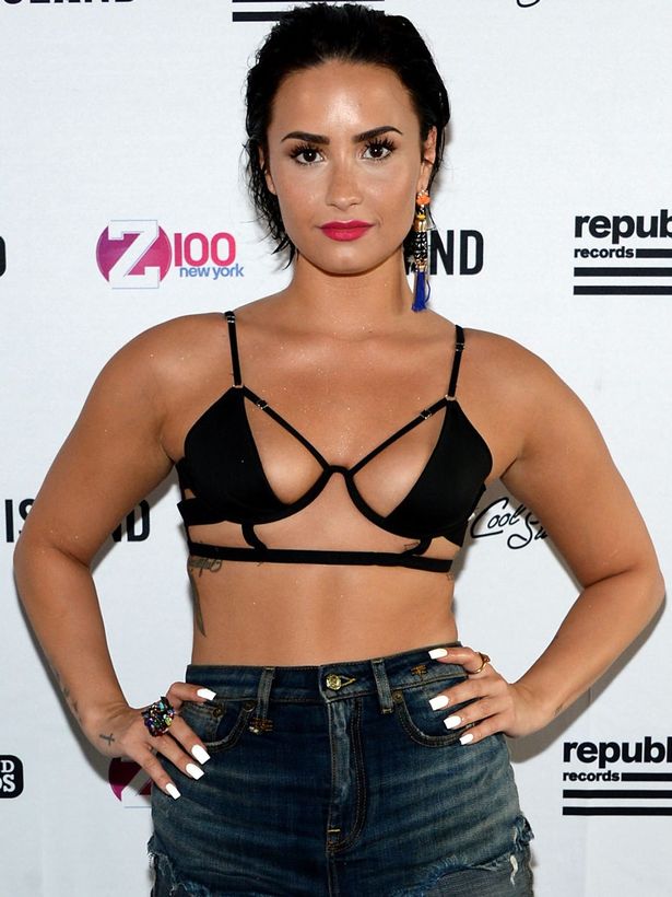 azza zakaria recommends demi lovato topless photo pic