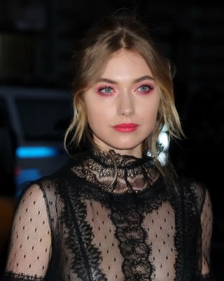 courtney fleetwood recommends imogen poots nude photos pic