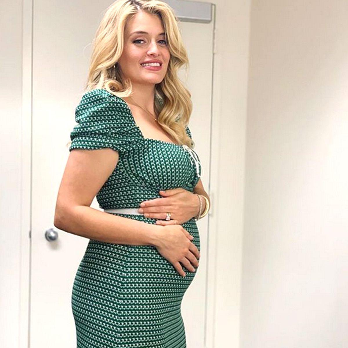 declan barnes share daphne oz pregnant 2016 photos