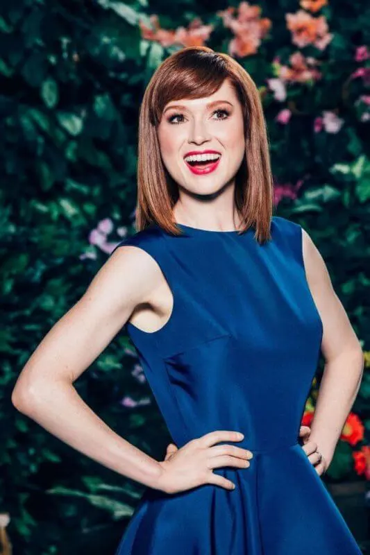 chen avni share ellie kemper hot pics photos