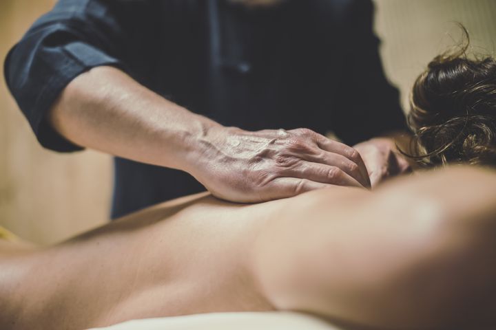 massage parlors in hawaii