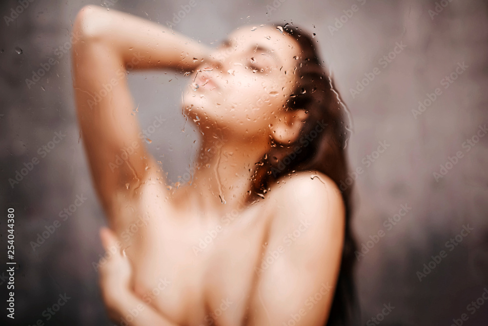 cheryl delashmit recommends Sexy Woman Taking A Shower