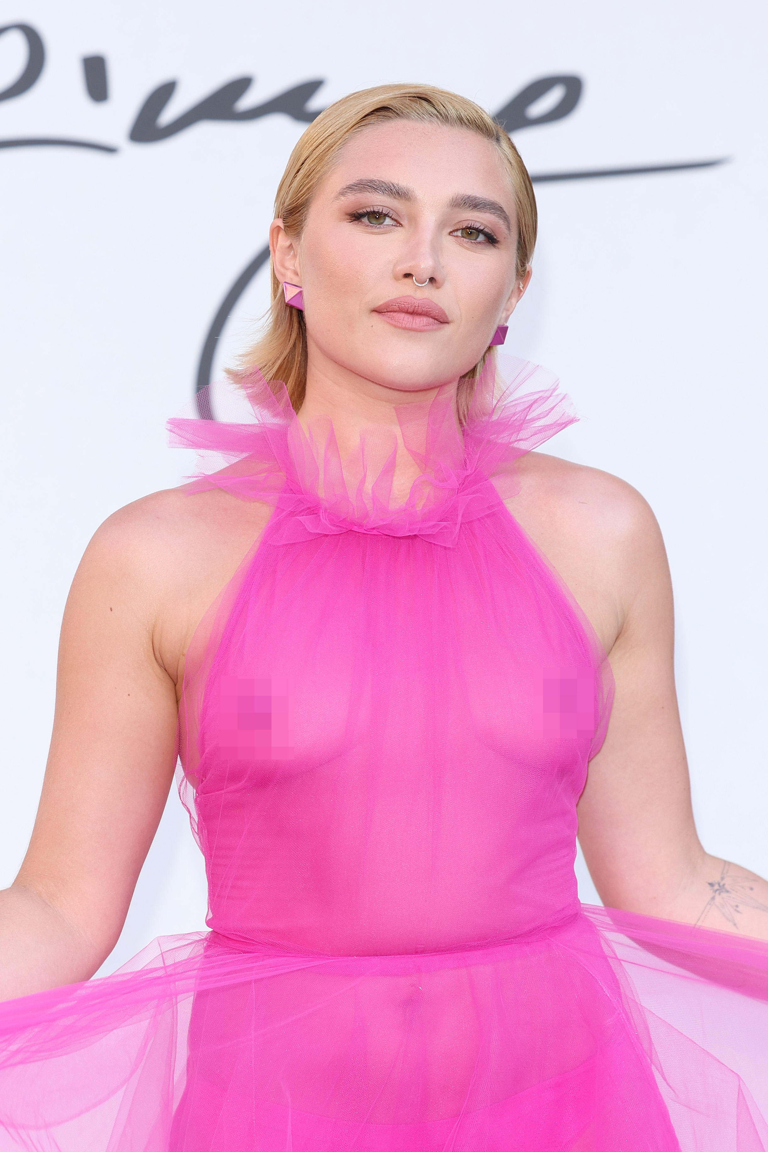 angela hively add florence pugh boobs photo