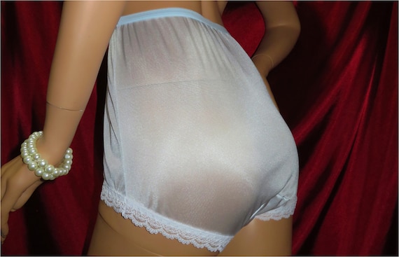 dorothy graber share girls wearing nylon panties photos