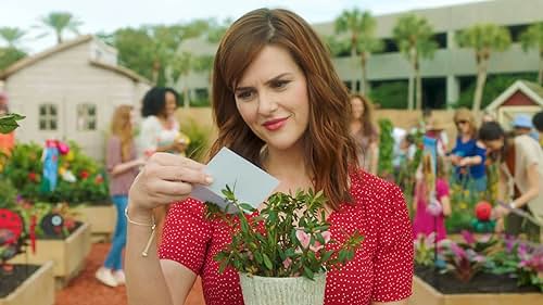 chie reyes recommends Has Sara Rue Ever Been Nude