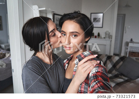 clara delacruz recommends homemade lesbian galleries pic