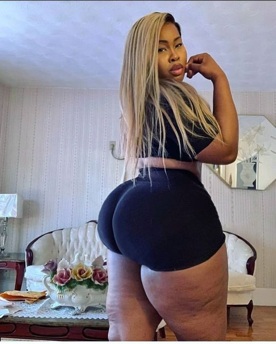 chinwe ugwu recommends hot big ass tumblr pic