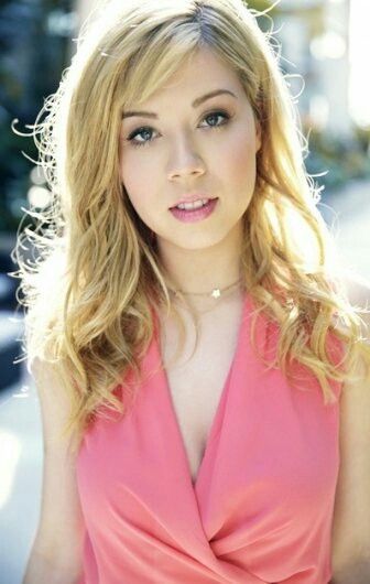 casey draughn recommends Jennette Mccurdy Boob Slip