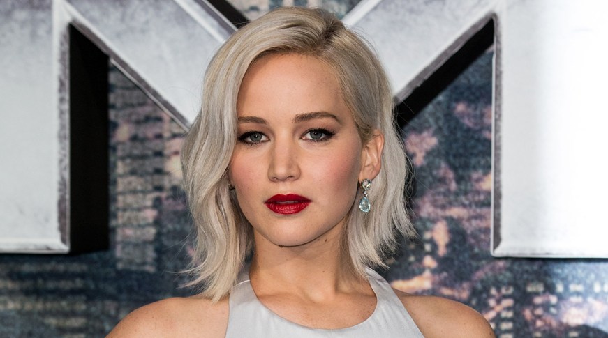 andrew matlack recommends jennifer lawrence naked icloud pic