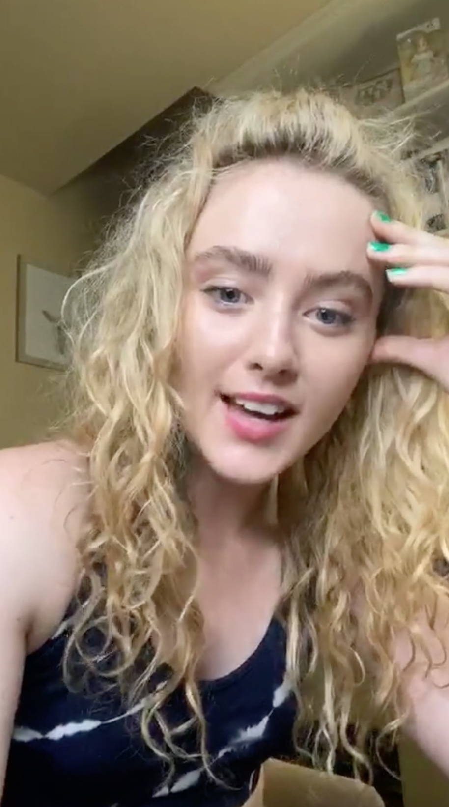 asen petrov recommends kathryn newton naked pic