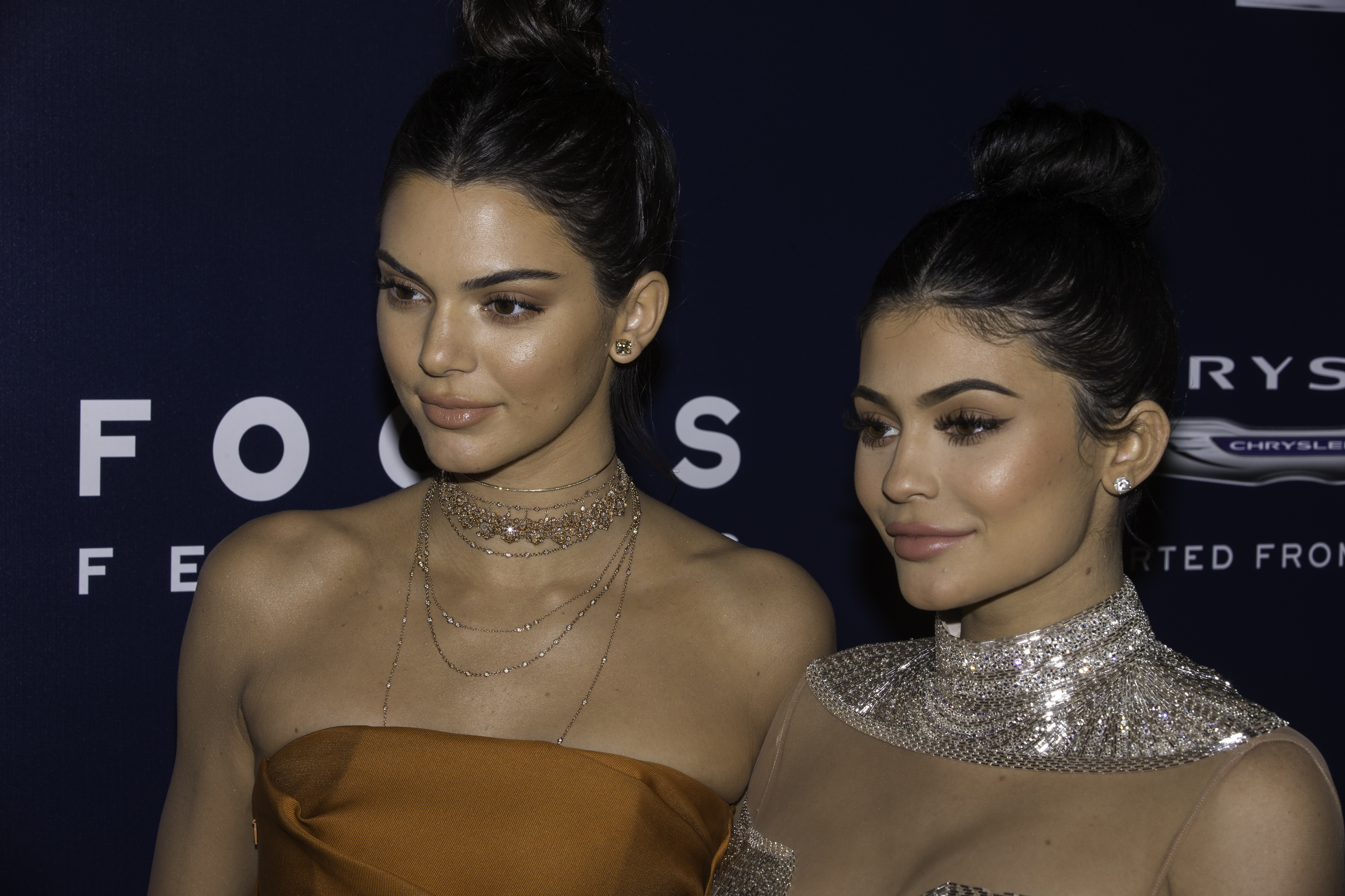 dilan jayasekara recommends Kendall And Kylie Jenner Nude