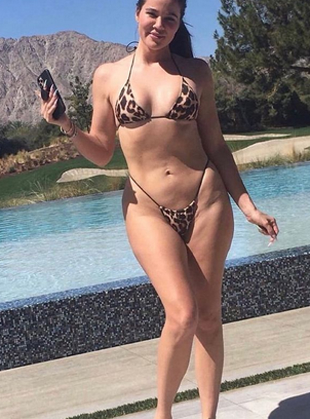 bigg vee recommends khloe kardashian naked tits pic