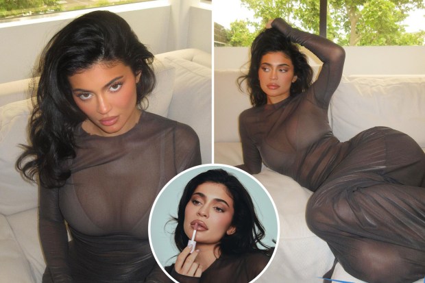 Best of Kylie jenner boobs nude