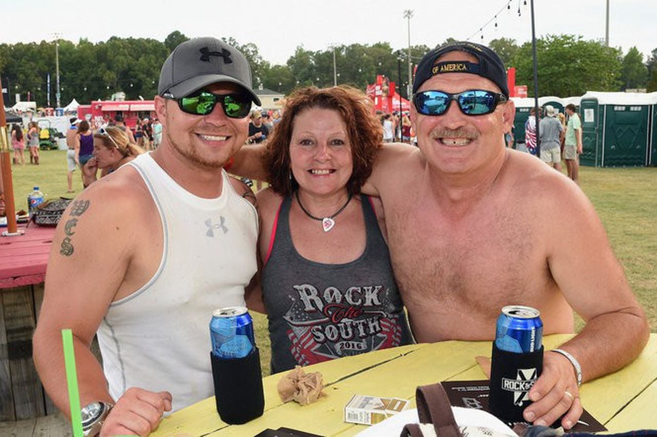 connor rust add lake perry bike rally 2016 photo