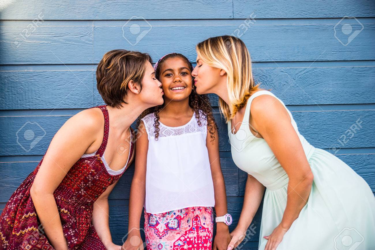 cesar nieto recommends Lesbian Mother Daughter Pics