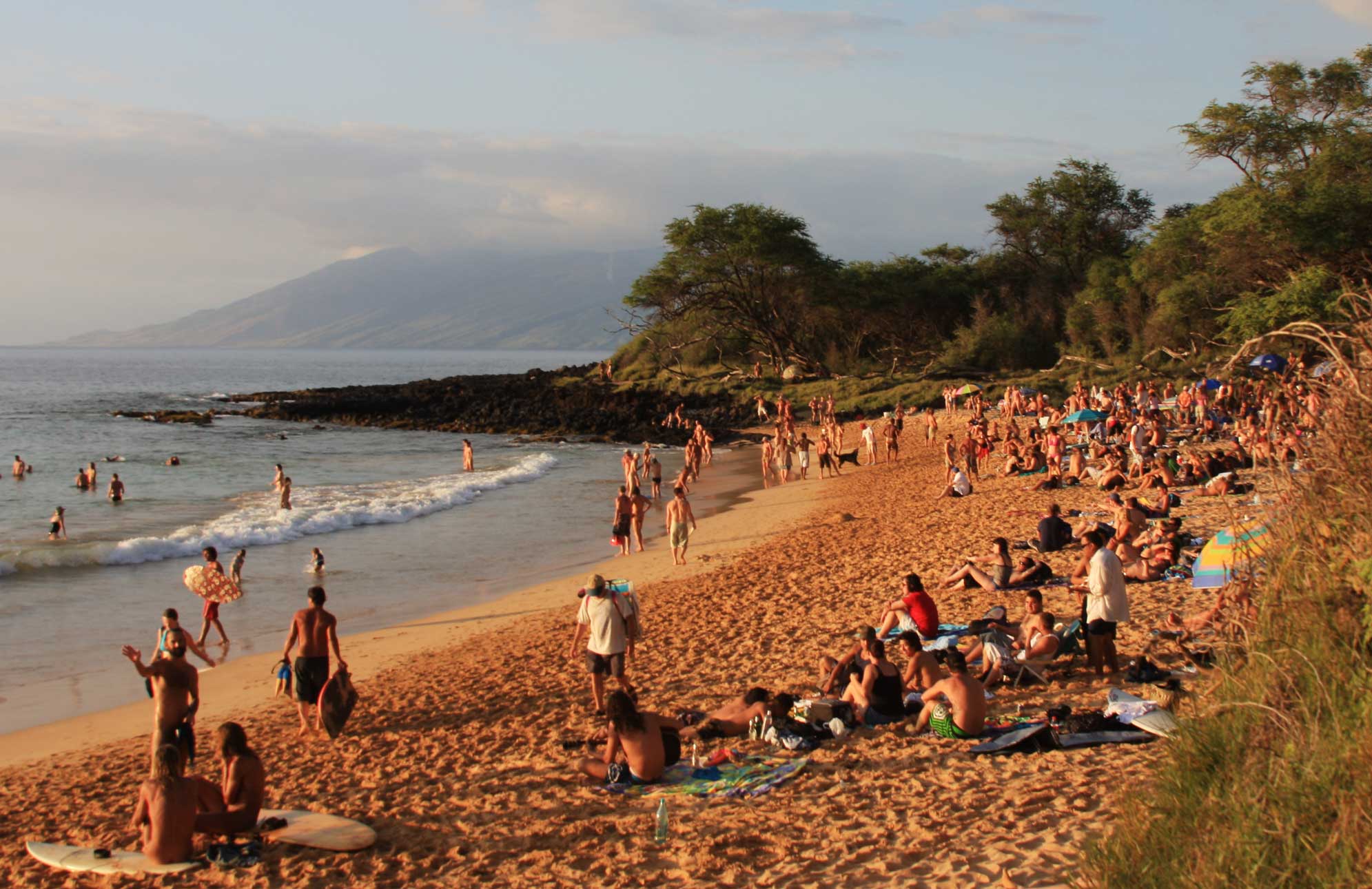 Little Beach Party Maui butt women