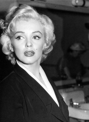 brian lounsbury recommends Marilyn Monroe Porn Videos