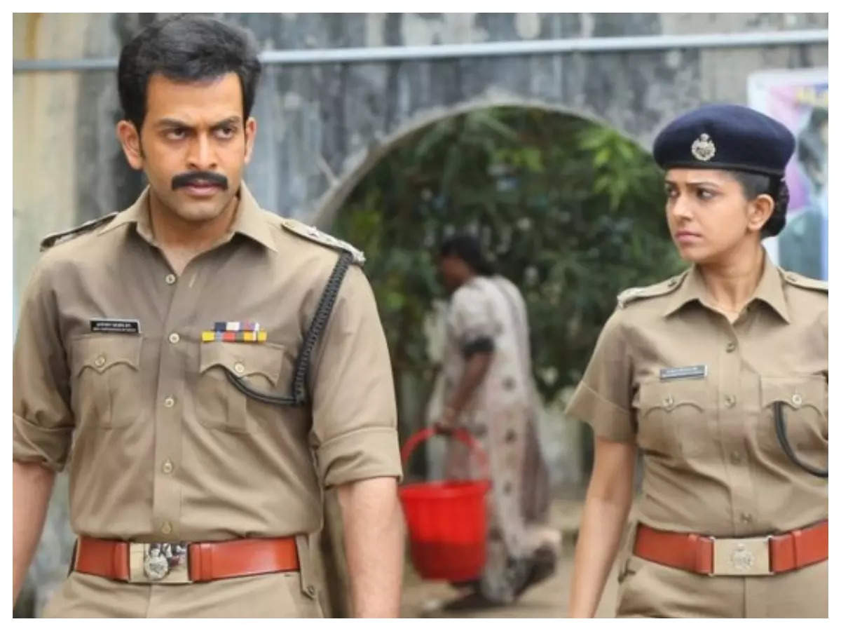 alan kerwin add photo mumbai police malayalam movie