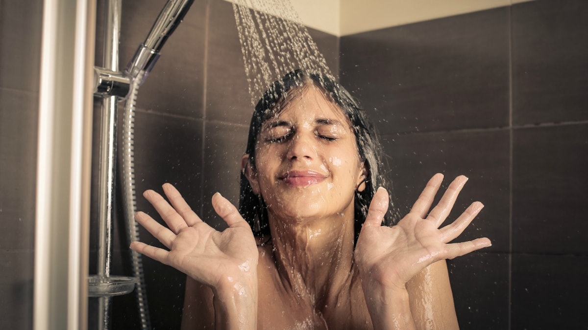 adrian chowdhury share my mom in shower photos