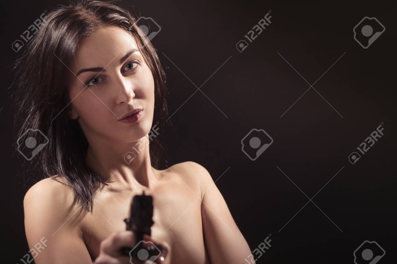 daxton spencer add naked woman with guns photo