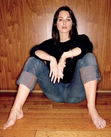 Natalie Portman Feet Soles clip store