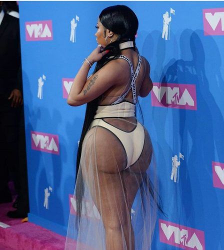 nicki minaj sexy butt