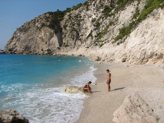 caitlin shoemaker recommends nude beach foto pic