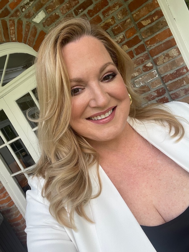 debbie scott ringor recommends older women big titts pic