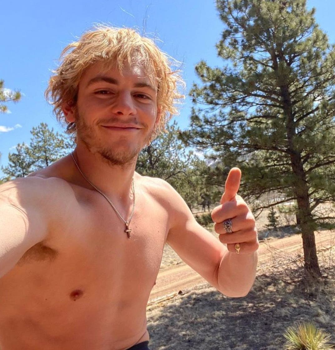 dan wavra recommends Ross Lynch Nudes Leaked